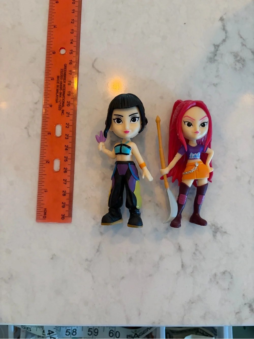 Zoey & Mira K POP DEMON HUNTERS Figurines